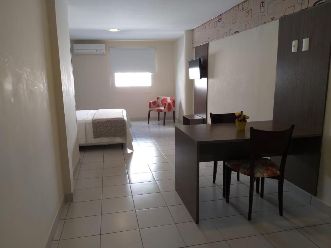 Hotel Central Каруару Екстериор снимка